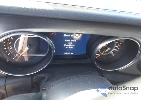 2020 Jeep Wrangler Unlimited Sahara 4X4 from USA, damaged, VIN 1C4HJXEN0LW267945